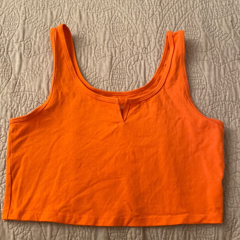 Wild Fable Target Brand Cropped V Tank Size Large. Never Worn